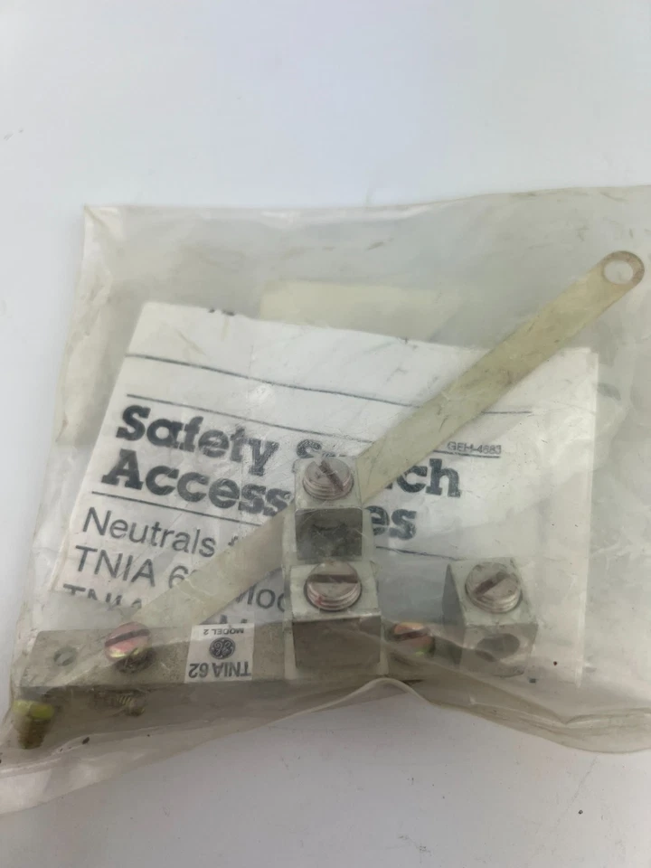 Lot of (3) GE General Electric TNIA62 Neutral kit 60A Fusible 600V