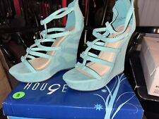 Rogue Pompey-66 Strappy High Wedge Sandal With Bows MINT Size 9 With Box