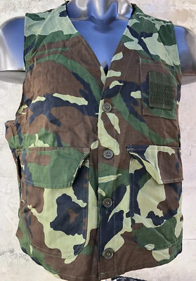 Vintage Mens Black Sheep Camo Camouflage Hunting Vest Buttoned Mesh Back Size XL - Image 1 of 4