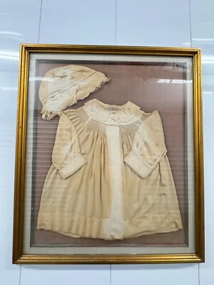 Antique Baby Dress & Bonnet Set Framed – R.H. Macy & Co., New York – Vintage Sha - Image 1 of 4