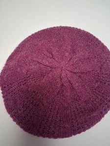 FOWNES QUALITY KNITWEAR RASPBERRY BERET Vintage - Picture 1 of 4