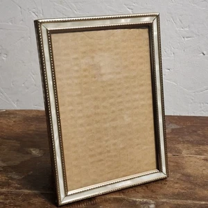Marco de cuadro de metal vintage con incrustaciones de latón aspecto madreperla 5x7" Intercraft  - Imagen 1 de 9