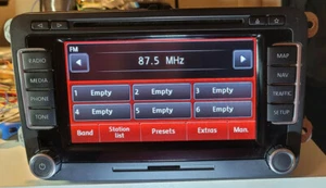 MINT GENUINE VW SAT NAV RNS510 1T0035680 P WITH CODE PLUG N PLAY - Picture 1 of 11