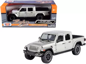 HardTop chiuso 1:24 - 1:27 MOTORMAX 2021 Jeep Gladiator Overland Silver 79365 - Foto 1 di 2