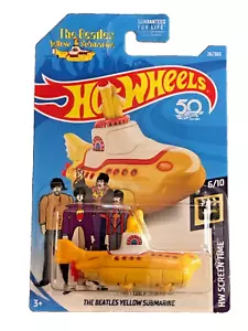 Hot Wheels Lote de 9 Cardados Sellados Blister Pack Coches Batimóvil Beatles StarTrek - Imagen 1 de 10