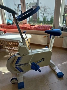 Monark 915E Exercise Cycle - Picture 1 of 3
