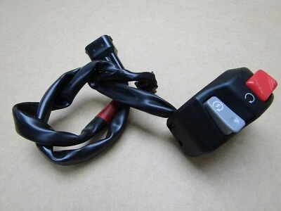 Interruptor manillar derecho Kawasaki Z1000 ZR1000 B7F 2007 18.222 millas (14109) Foto 1 de 4