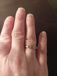 10 Kt Ruby Band Ring  - Picture 1 of 2