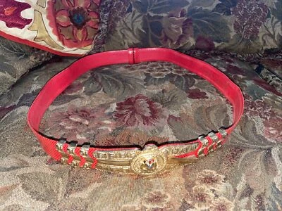 Cinturón Judith Leiber Oro Medallón Cabeza de León Hebilla Ajustable Negro Piel de Serpiente Sin Reserva Foto 1 de 4