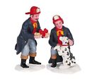 Figurine Village de vacances de Noël A Hero's Reward LEMAX pompier pompier canin NEUVE
