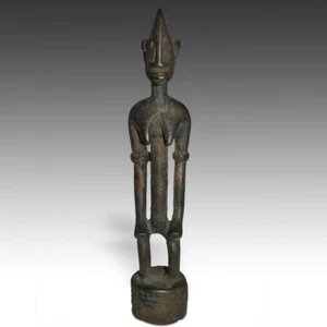 WEIBLICHE FIGUR MINIATUR BRONZE SENUFO VOLK ELFENBEINKÜSTE W. AFRIKA 20. JH. - Bild 1 von 6