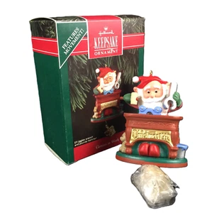Hallmark Ornament Genius at Work Elf Santa Movement Vintage 1992 Christmas Keepsake - Bild 1 von 7