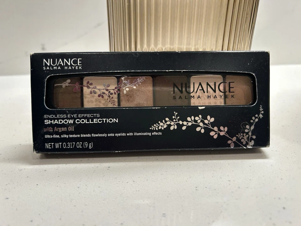 NUANCE SALMA HAYEK NEUTRAL EXPRESSIONS 800 ENDLESS EFFECTS EYE SHADOW COLLECTION - Image 1 of 3