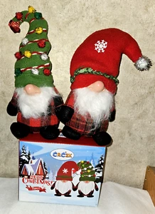 Set of 2 Brand New CRCZK Brand 9 inch Christmas Gnomes ~NEW in BOX - Picture 1 of 6
