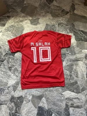 egypt international soccer kit with Red and white salah 10 football shirt sz XL - Image 1 of 4