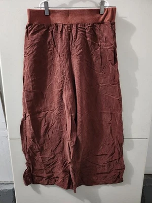 Pantalones Amour Vert para mujer L rojo óxido recortados ancho cómodo cintura pulón bolsillos cupro Foto 1 de 4