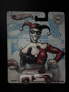 Hot Wheels Pop Culture DC Comics Harley Quinn '67 Austin Mini Van 2012 Mattel - Picture 1 of 8