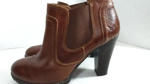 BORN Ankle Boots Brown Sz 7.5 M Pull On Leather Comfort Boc Concepts - Picture 1 of 10