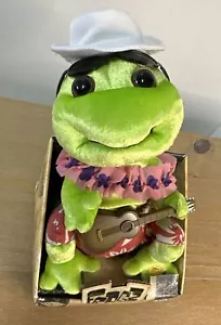 NEW Frogz COUNTRY GEMMY Singing Dancing NIB “It’s Five O’Clock Somewhere” RARE - Picture 1 of 5