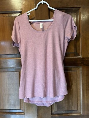Camisa Atlética Manga Corta Rosa Claro Talla Pequeña Entrenamiento Top Foto 1 de 4