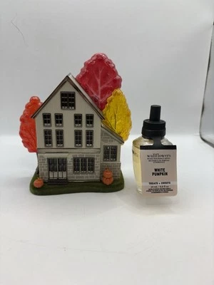 Bath & body Works autumn fall house wallflower W/ white pumpkin bulb - Image 1 of 3