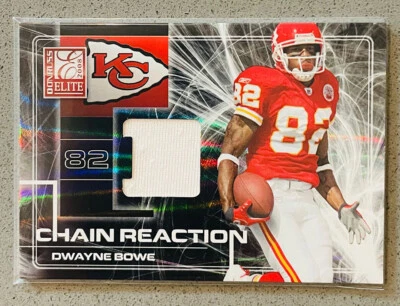 2008 Donruss Elite #CR-20 Dwayne Bowe /199 Chain Reaction Jersey Black Refractor - Image 1 of 2