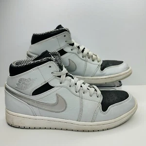 Air Jordan 1 Retro Mid Shoe Mens Size 9.5 Platinum Athletic Sneakers 554724-032 - Picture 1 of 9