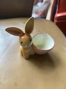 Bins Vintage Easter Bunny Egg Cup Kitsch Eggcup - Foto 1 di 7