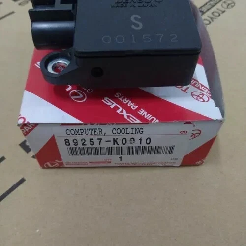 TOYOTA Genuino OEM Ventilador Computadora 89257-K0010 Corolla C-HR Nuevo Foto 1 de 3