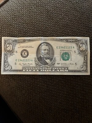 1977 $50 Fifty Dollar Bill Federal Reserve Note, US Serial #E19421123A - Image 1 of 4