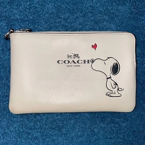 Coach Peanuts Snoopy Clutch Handtasche Weiß - Bild 1 von 5