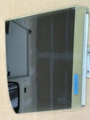 LEXUS IS300 2001-2005 PUERTA TRASERA DERECHA CRISTAL 43R-00033 OEM Foto 1 de 4