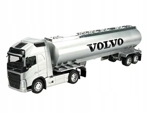 WELLY  TRANSPORTER 1:32 DIE CAST CAMION VOLVO FH 4x2 CON CISTERNA  ART  32692 - Foto 1 di 2