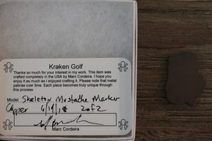 Marcador de bola Kraken Skeleton Bigote Cobre 2 de 2 - Imagen 1 de 2