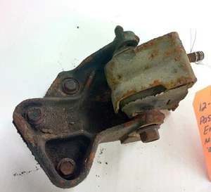 Jeep Wrangler TJ Engine Mount Bracket Passenger 4.0L 2001 OEM  - Bild 1 von 4