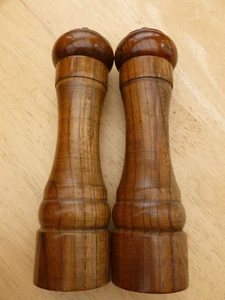 PEMY - Pfeffermühle manuelle Salzmühle Mühle Gewürzmühle aus Holz - gebraucht- - Bild 1 von 4