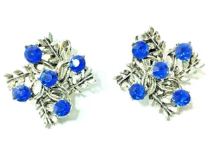 Vintage Earrings Blue Rhinestone Silvertone Clip On Estate Jewelry Gift - Picture 1 of 3