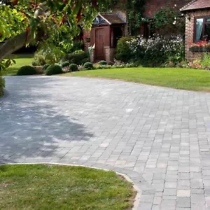 BRETT ALPHA TRIO 50MM SILVER HAZE BLOCK PAVING - Picture 1 of 1