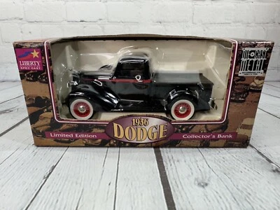 Banco de monedas SpecCast 1936 Dodge Die Cast Metal Collectors 72019 (NUEVO) edición limitada Foto 1 de 4