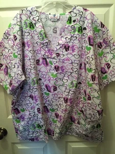 Expo Scrubs Valentine Ladies Sz 1X Plus Size Uniform Top Hearts LOVE HUGS - Picture 1 of 4