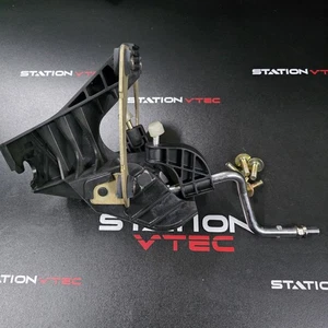 HONDA CIVIC EP3 OEM SHIFTER WITH BOOT AND BOLTS 01-06 TYPE R PREFACELIFT - Picture 1 of 5