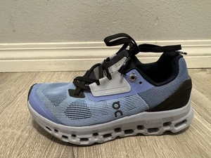 On Running Women's Cloudstratus Blue Solid Mesh Athletic Shoe Size 5 - Picture 1 of 11