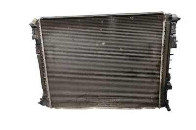 Radiador de refrigeração a água motor 14-22 Maserati Ghibli 670109996 fabricante de equipamento original - Imagem 1 de 4