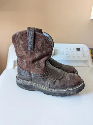 Ariat Fatbaby Heritage Dapper Brown Leather/Suede Embroidered Western Boots 9.5 - Image 1 of 4