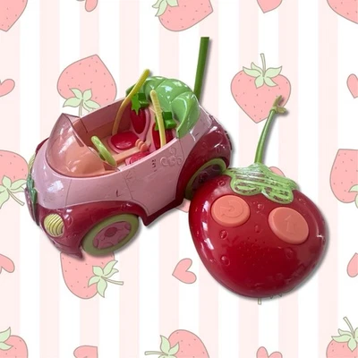 2009 Hasbro Strawberry Shortcake Toy RC Car with Remote - Image 1 of 4