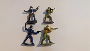Vintage GI Joes Micro Figures Cobra Commander Major Bludd Duke Grunt - Picture 1 of 2