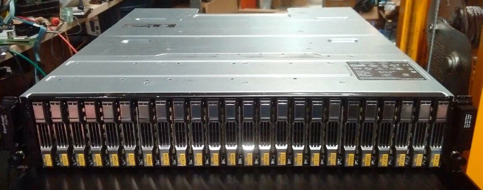 Dell Equallogic PS6110 2x Type 14 10Gb iSCSI-Controllers  24x 1.2TB 10K 6Gb SAS - Image 1 of 1