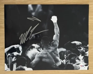 MIKE TYSON SIGNED BOXING 11X14 PHOTO PSA/DNA - Picture 1 of 2