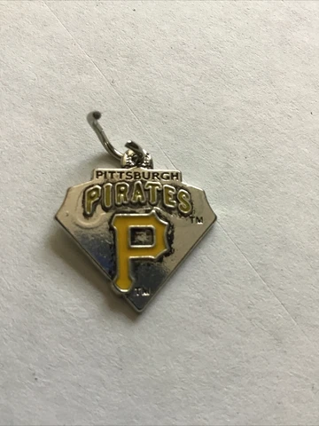 VINTAGE Sterling Pittsburgh Pirates Silver Necklace Pendant Cover
