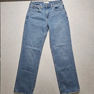 Pantalones de mezclilla para mujer Abercrombie & Fitch The holgados tiro bajo talla 25/0s azules  - Imagen 1 de 11